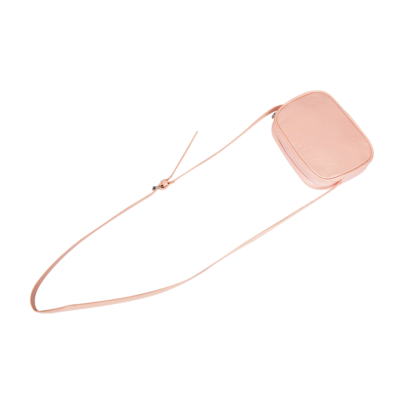 Bolso bandolera cuadrado de piel sintética rosa